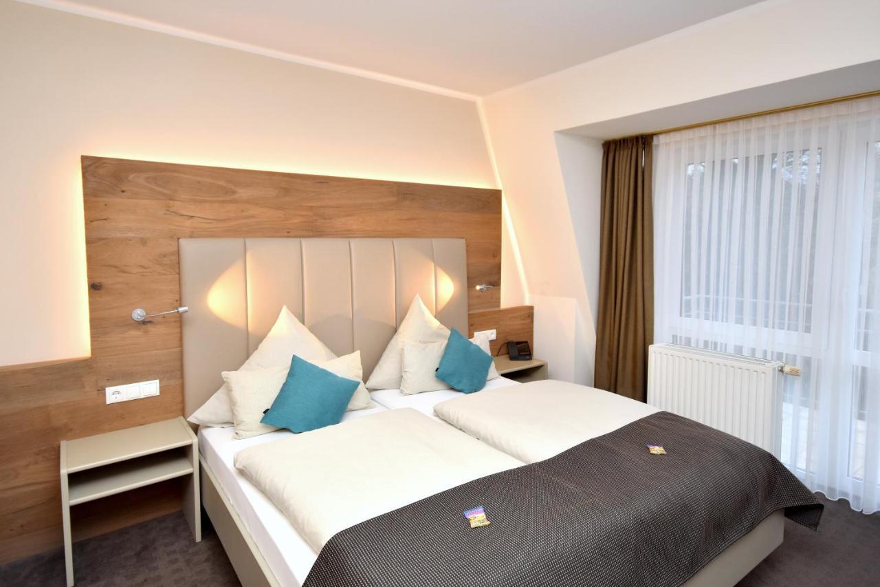 Hotel & Restaurant Zum Deutschen Hause Kirchhatten Εξωτερικό φωτογραφία