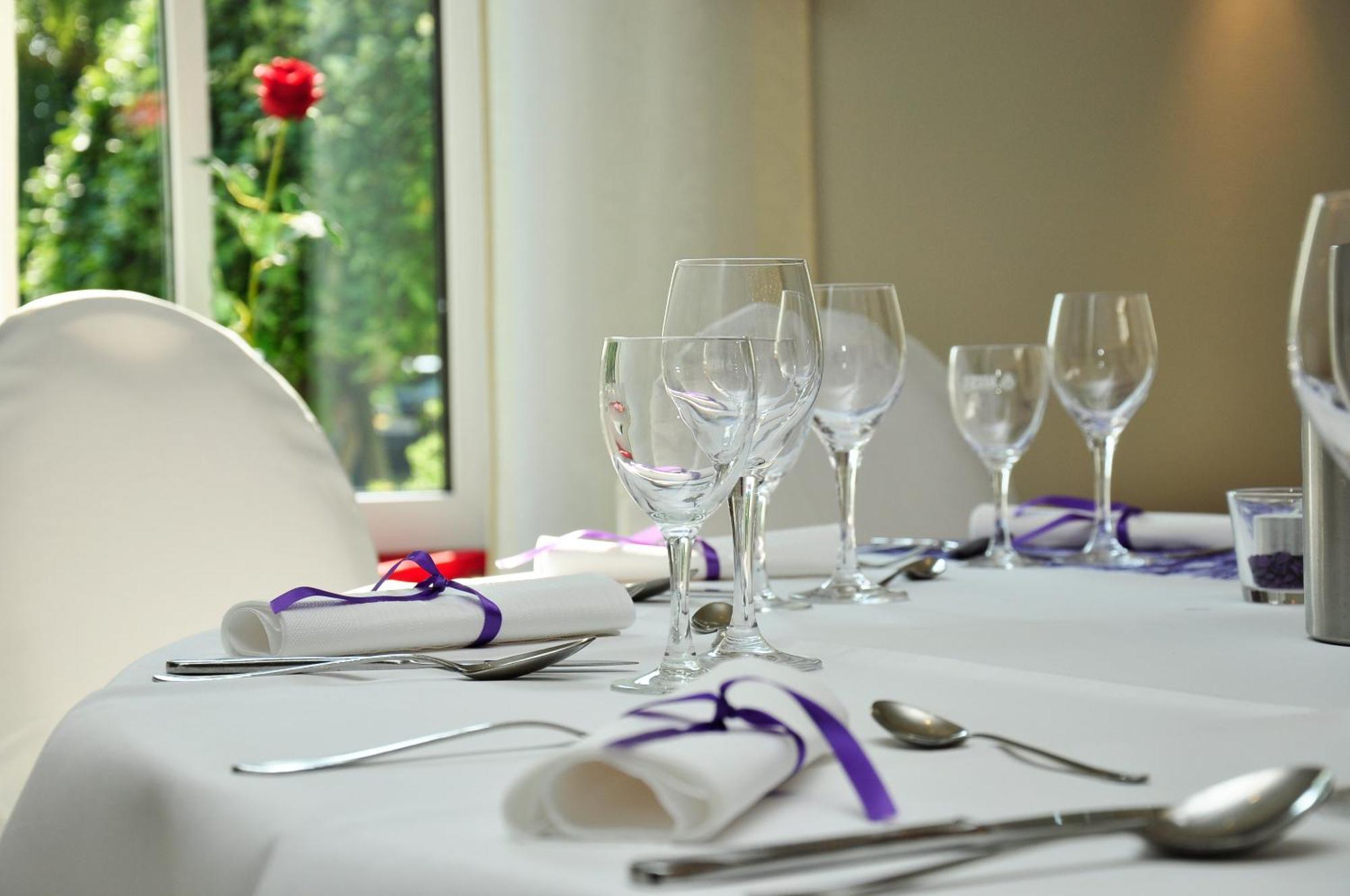 Hotel & Restaurant Zum Deutschen Hause Kirchhatten Εξωτερικό φωτογραφία
