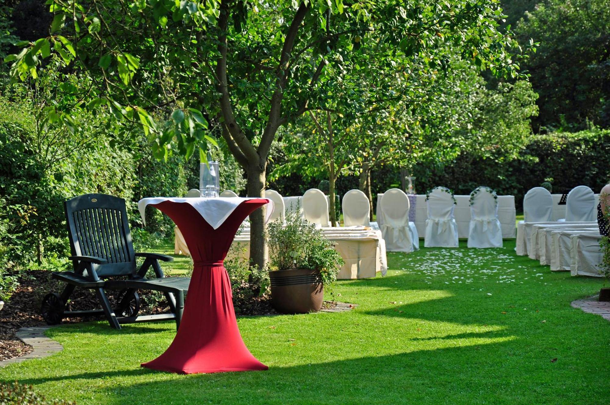 Hotel & Restaurant Zum Deutschen Hause Kirchhatten Εξωτερικό φωτογραφία