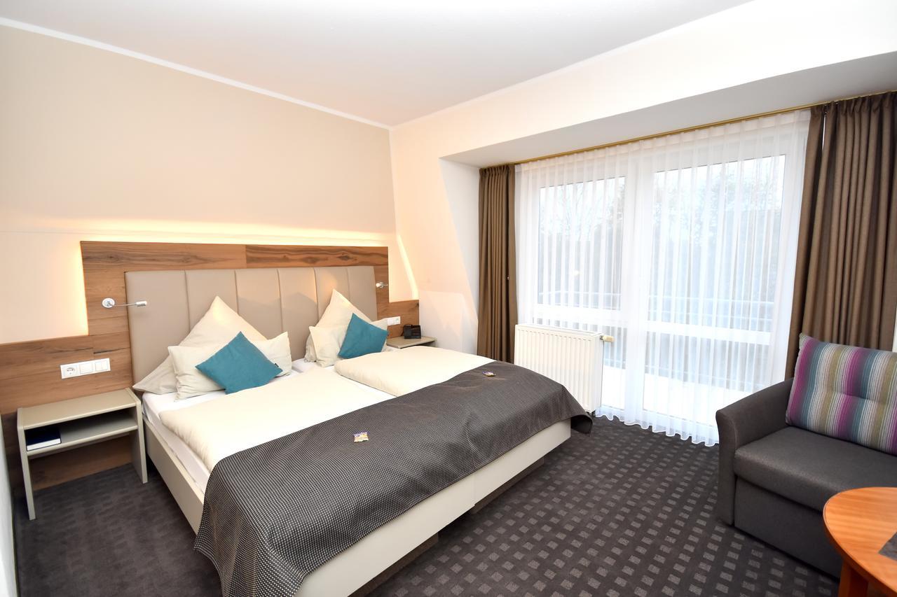 Hotel & Restaurant Zum Deutschen Hause Kirchhatten Εξωτερικό φωτογραφία